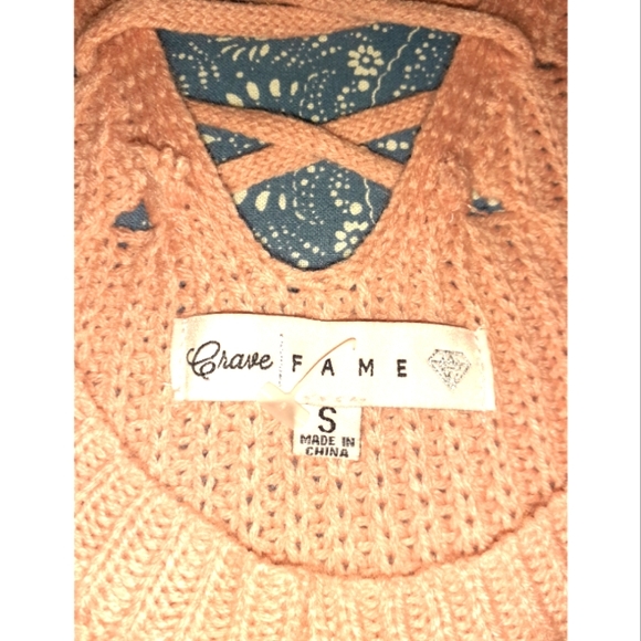 Crave Fame Small pink sweater - Picture 4 of 4